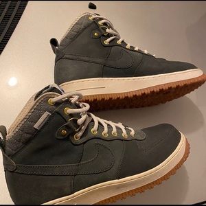 Nike Air Force 1 duck boots